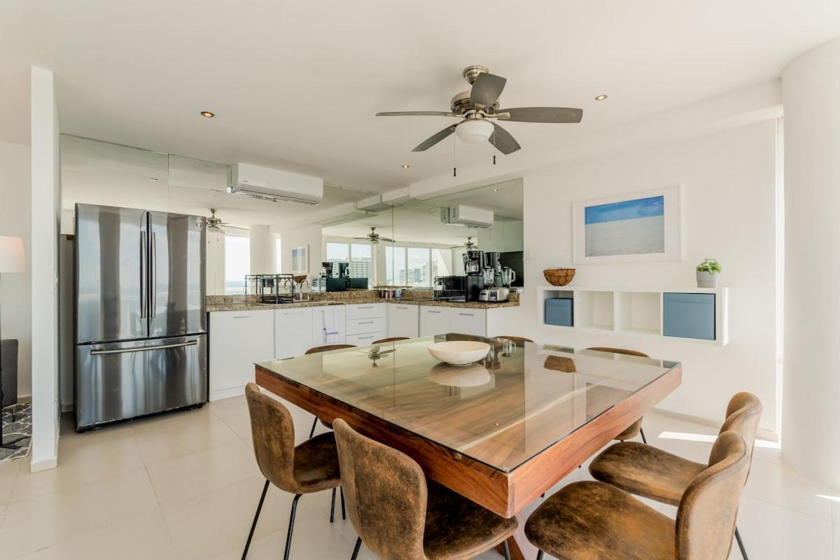 Seaslde Beachfront 4 Bdr By Casa Paraiso