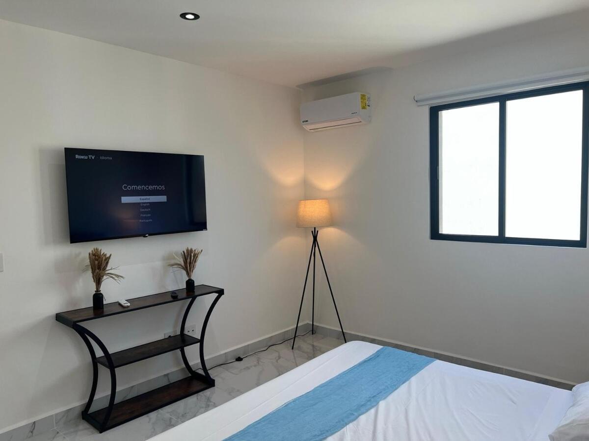Papu - Chic Condo, View, Pool, Soccer Court Cancún
