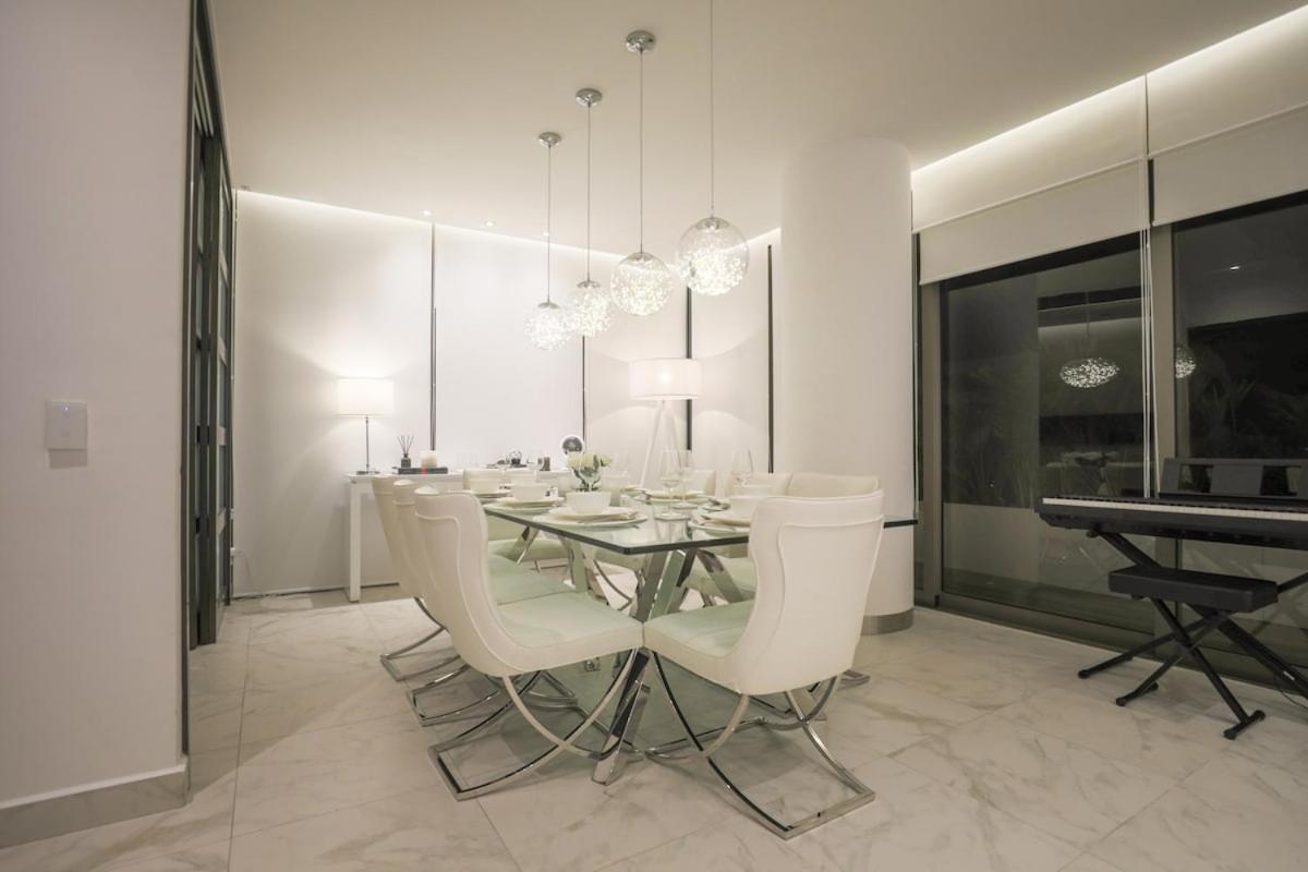 Apartamento Luxury 3br Apt, Wifi 1gb, Laundry, Pools, Gym Cancún