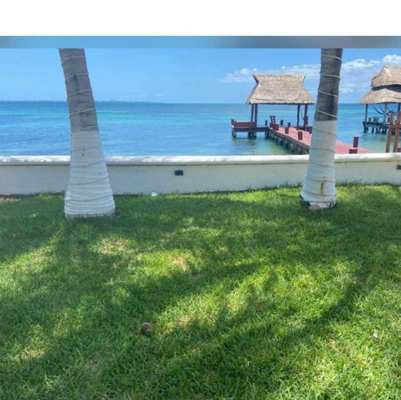 Oceanfront Private Pier Pool Garden Terrace 3br House Cancún