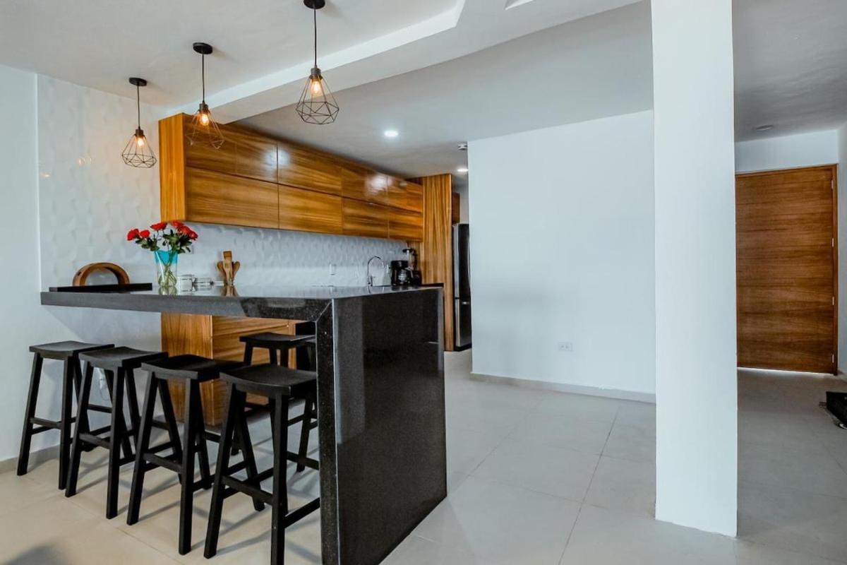 Oceanfront Private Pier Pool Garden Terrace 3br House Cancún