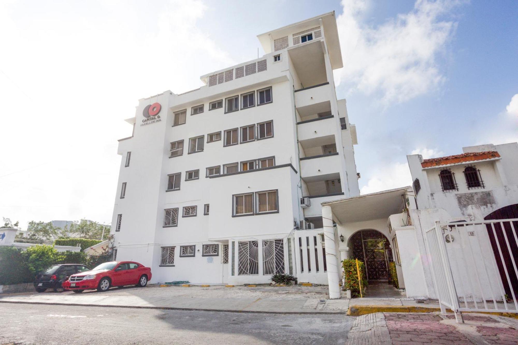 Capital O Farallon Inn, 5* Cancún
