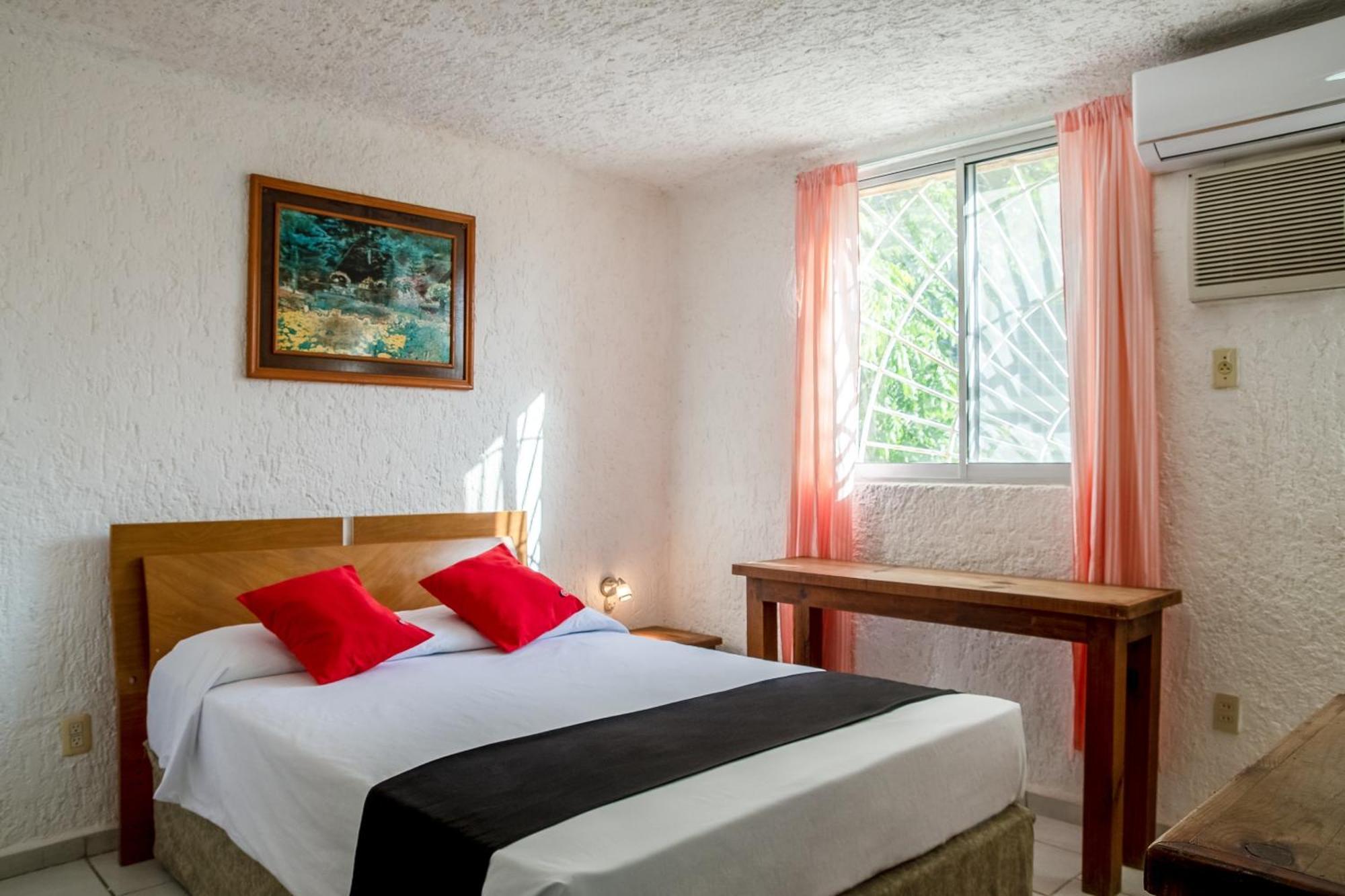 Capital O Farallon Inn, 5*