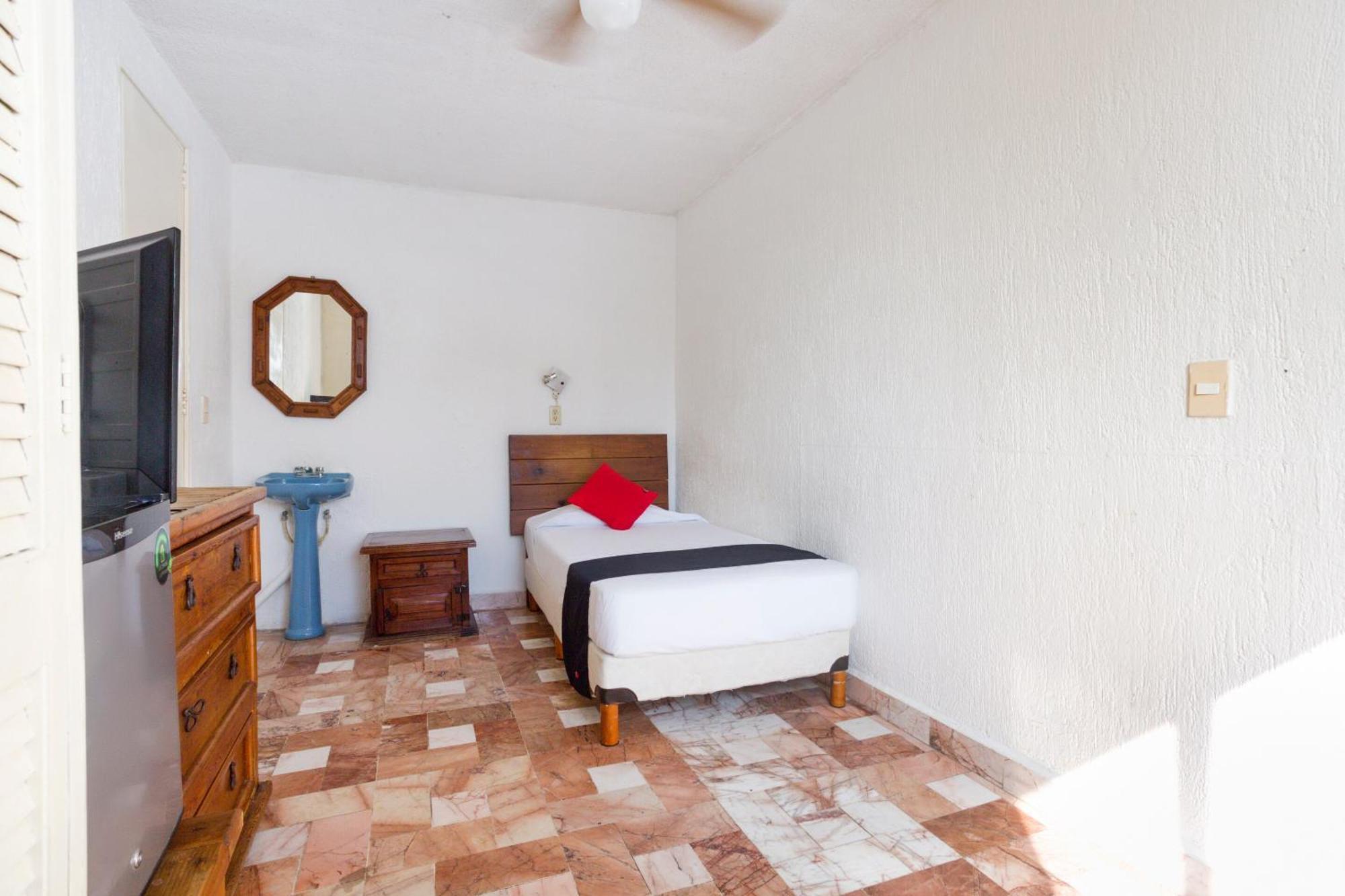 Capital O Farallon Inn, 5* Cancún