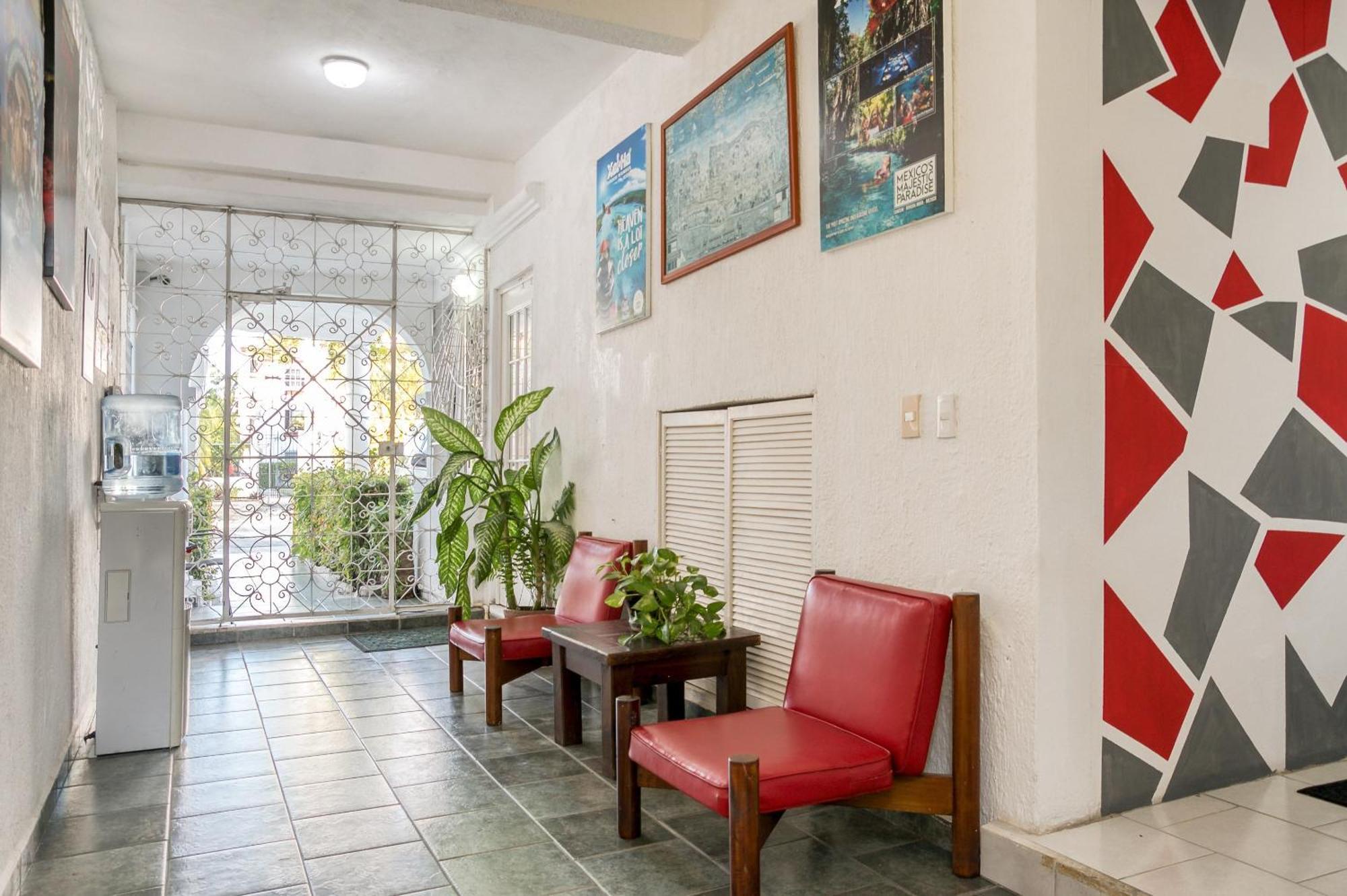 Hotel Capital O Farallon Inn, 5*