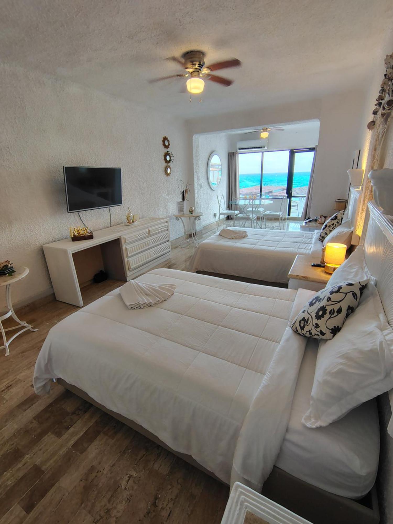 Beachfront With Ocean View Apartamento