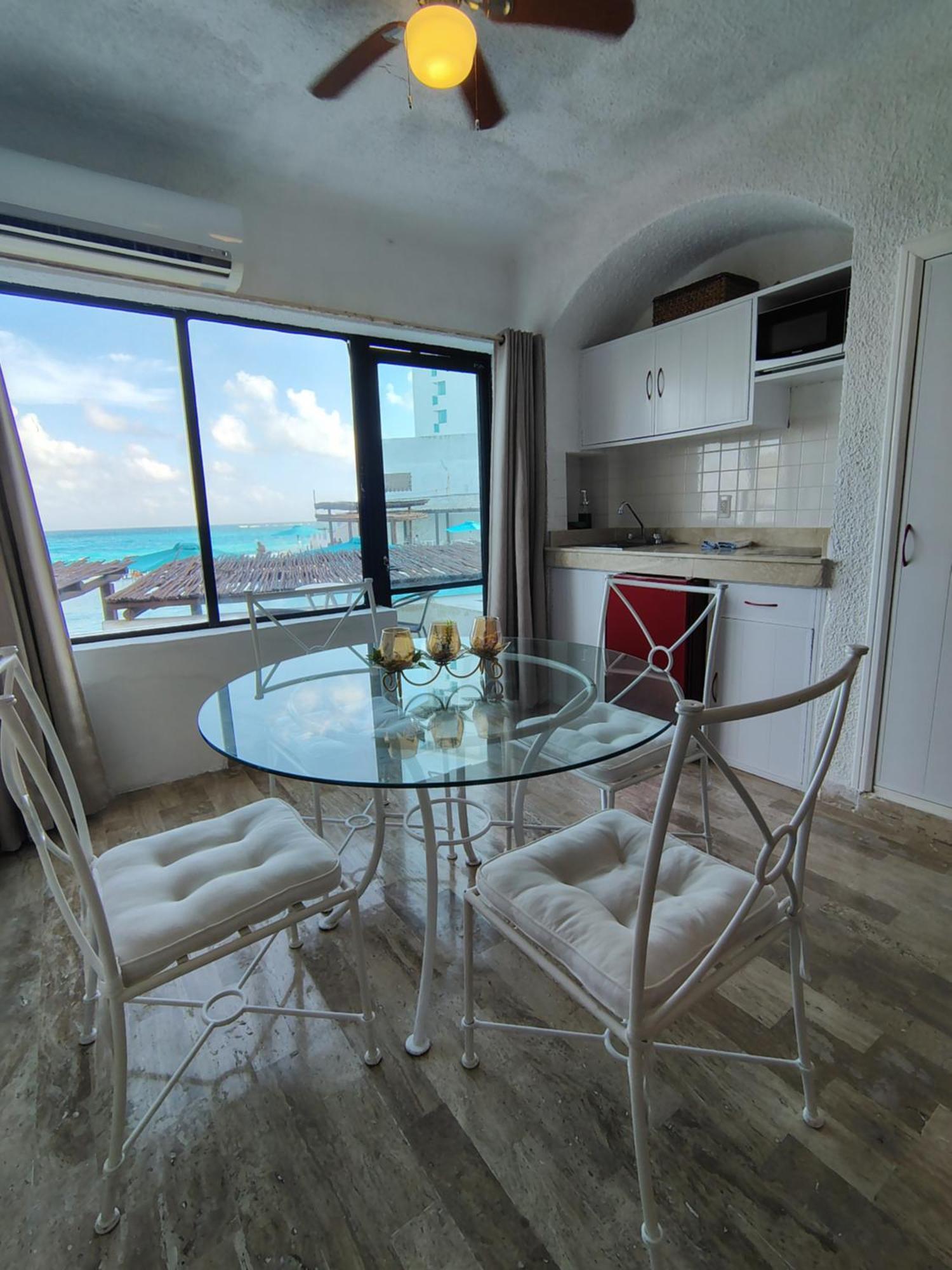 Beachfront With Ocean View Apartamento *