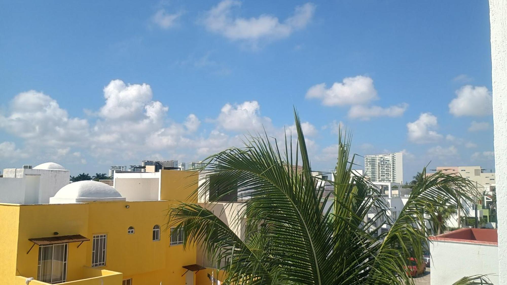 Majestic Blue Bay Of - Up To 14 Pax Bed and breakfast *