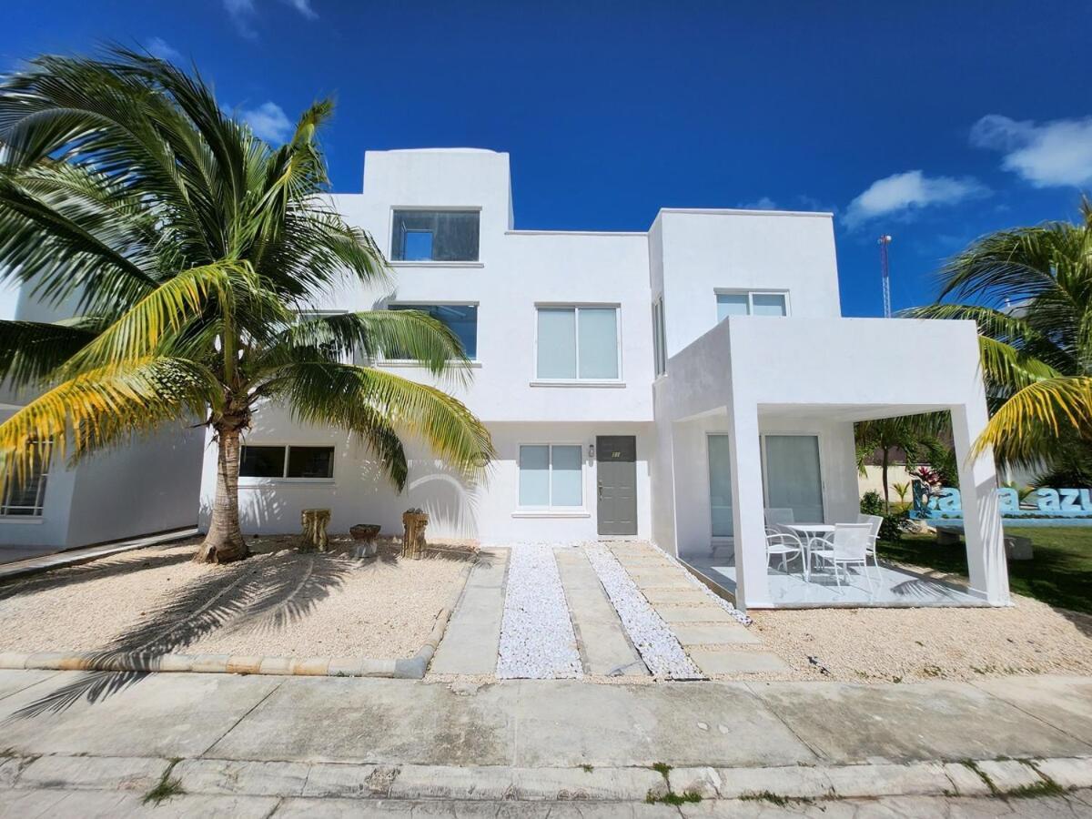 Majestic Blue Bay Of - Up To 14 Pax Bed and breakfast *