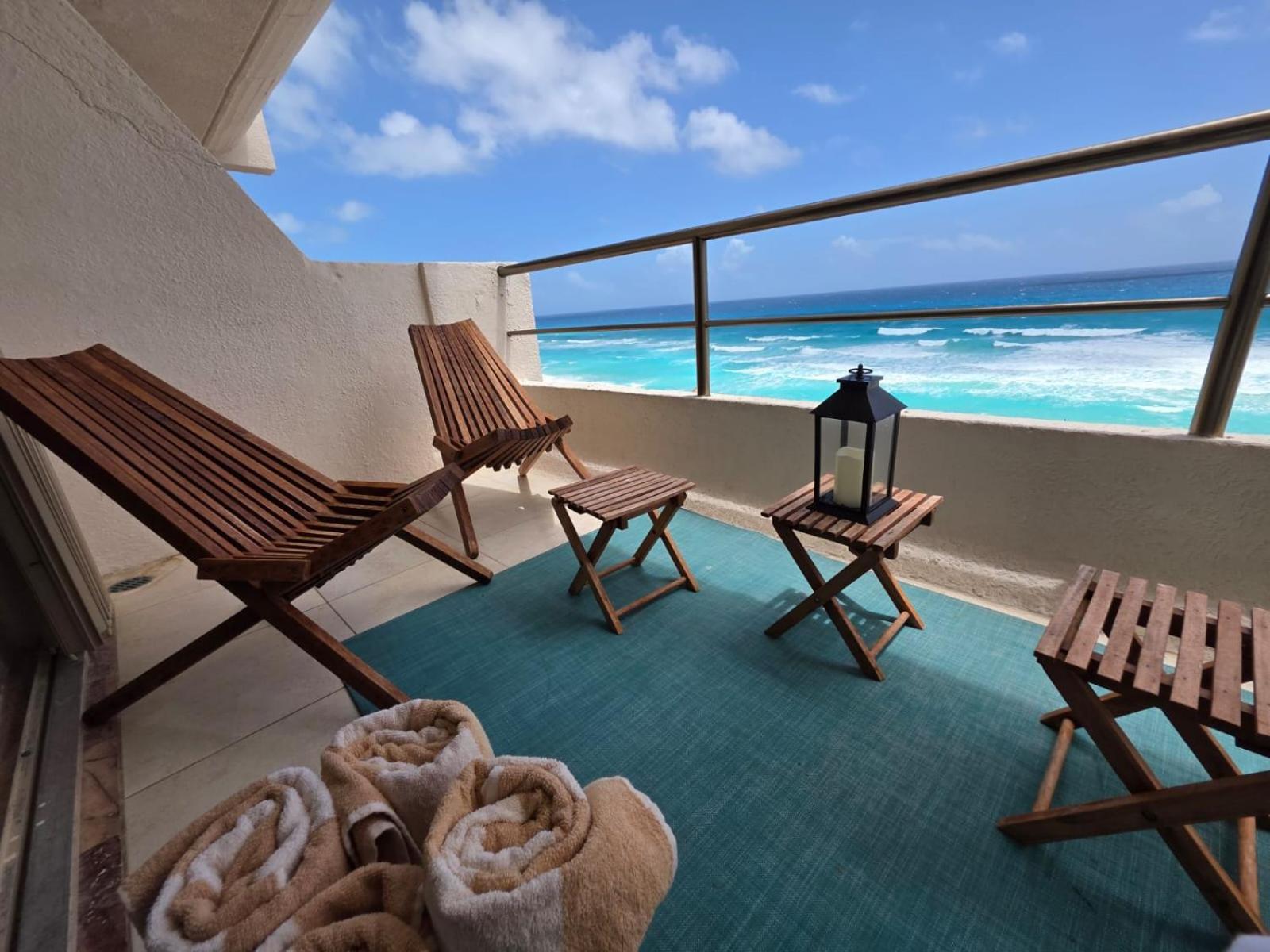 Perfect Vacation Getaway,ocean View,wifi, Apartamento Cancún