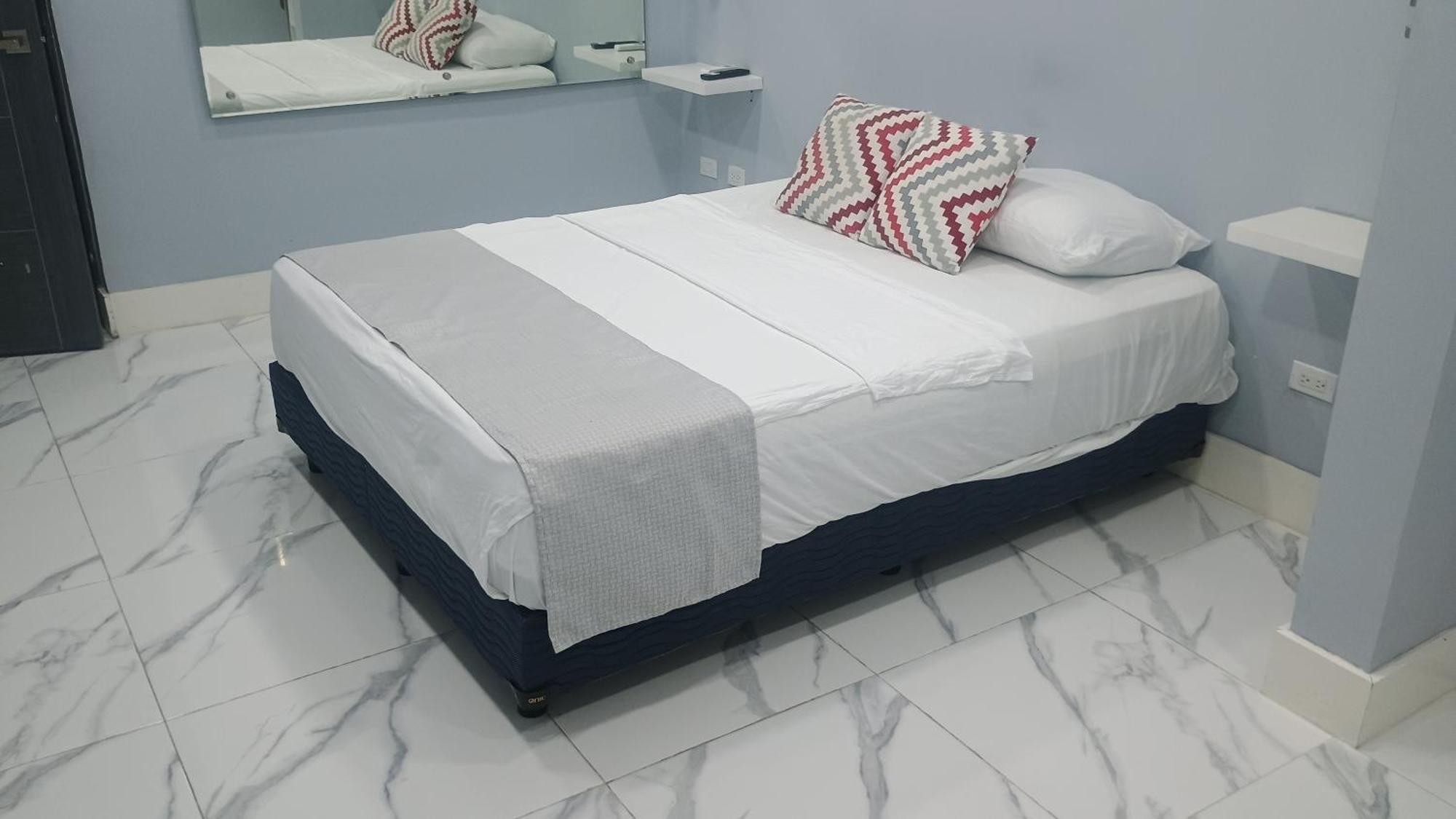 Bed and breakfast Majestic Blue Bay Of - Up To 14 Pax *