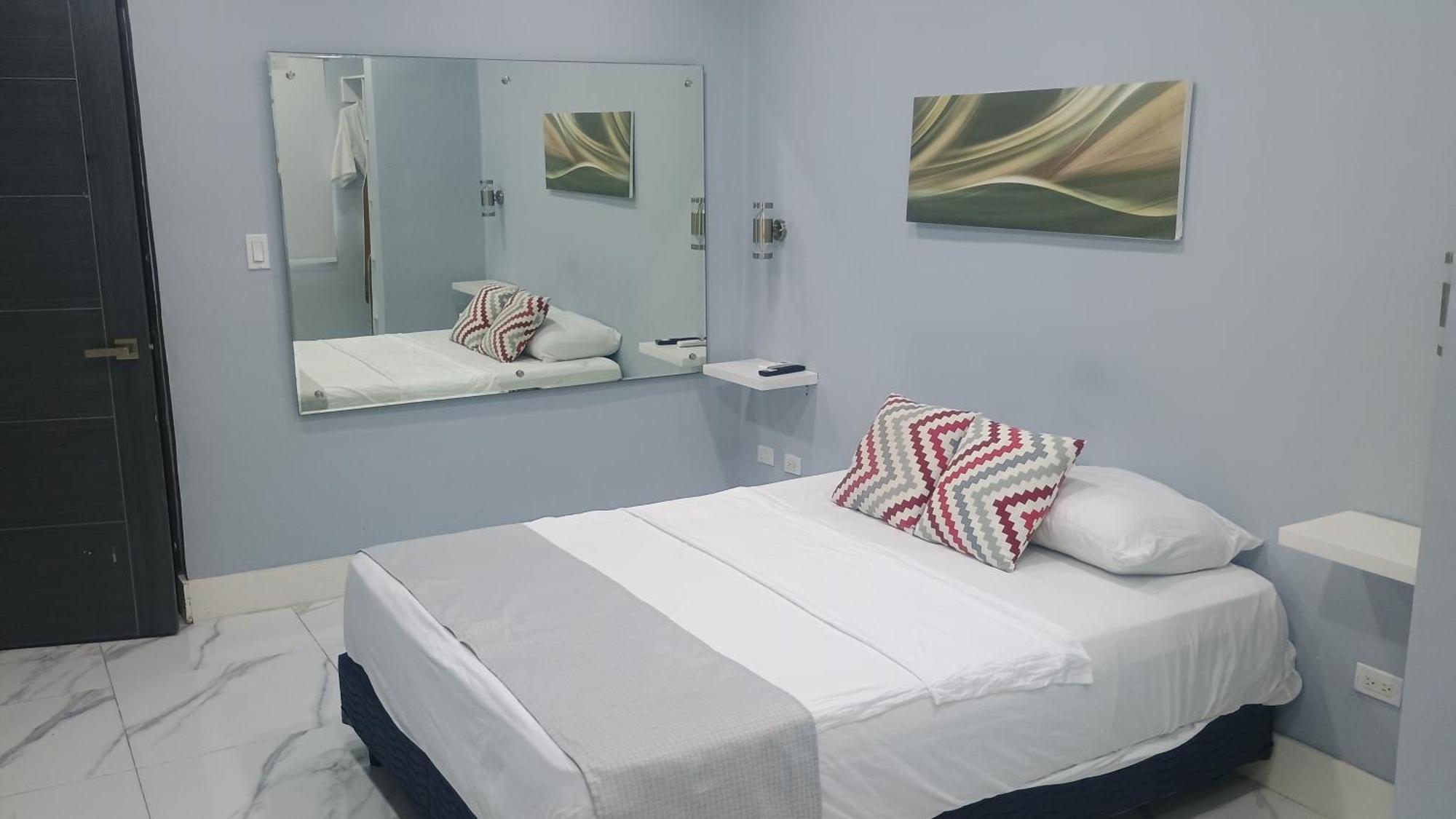 Majestic Blue Bay Of - Up To 14 Pax Bed and breakfast Cancún