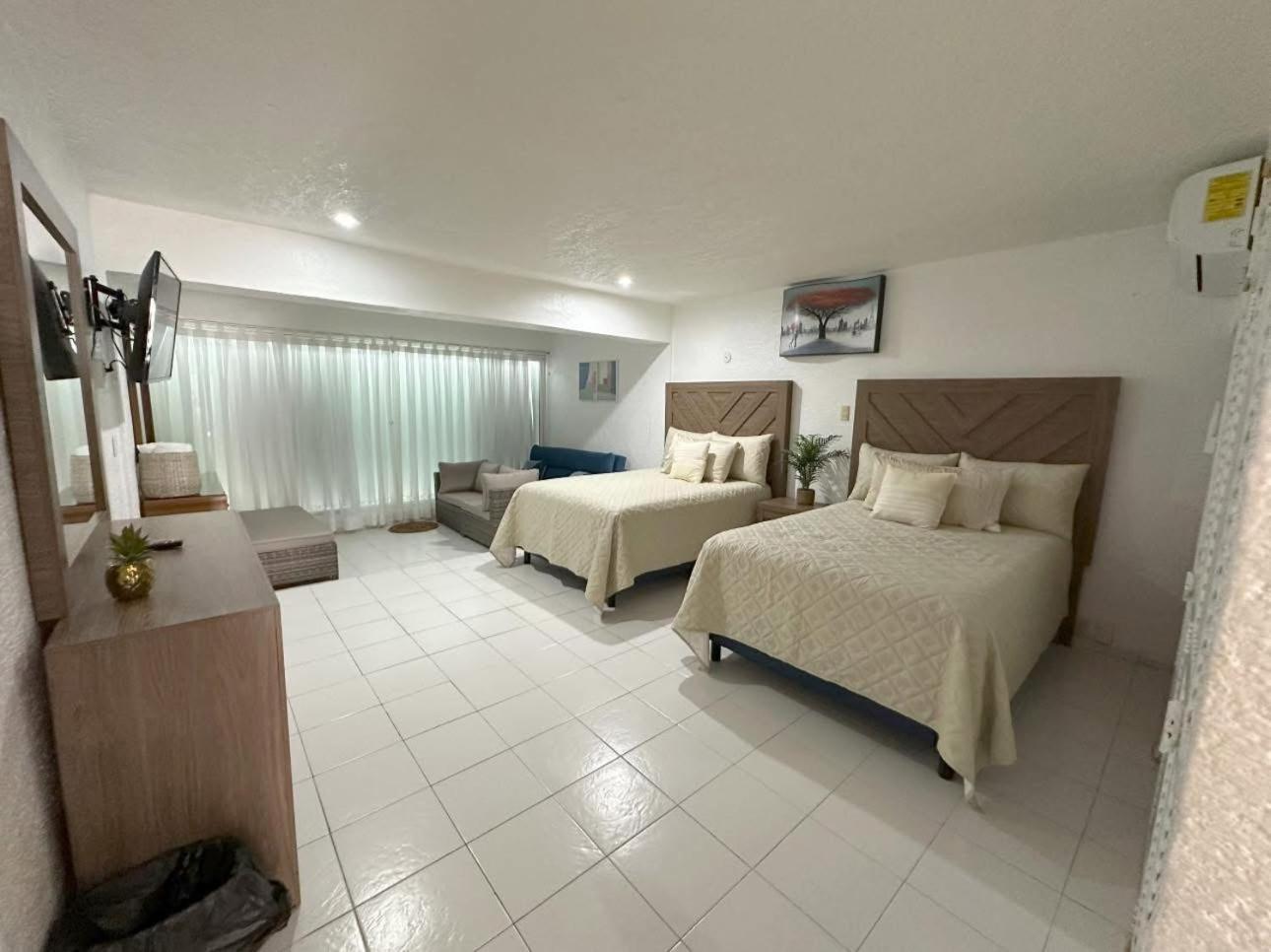 Vaoli Brisas * Cancún