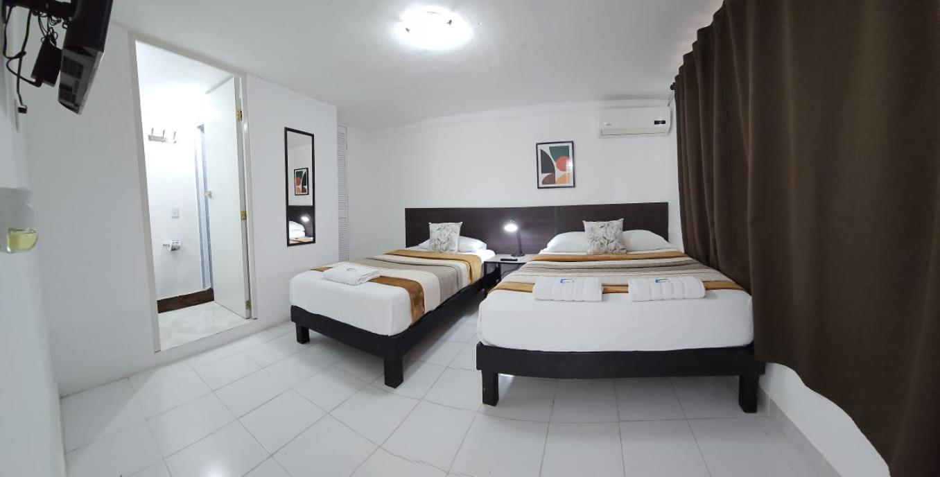 Book & Sleep Hotel Cancun