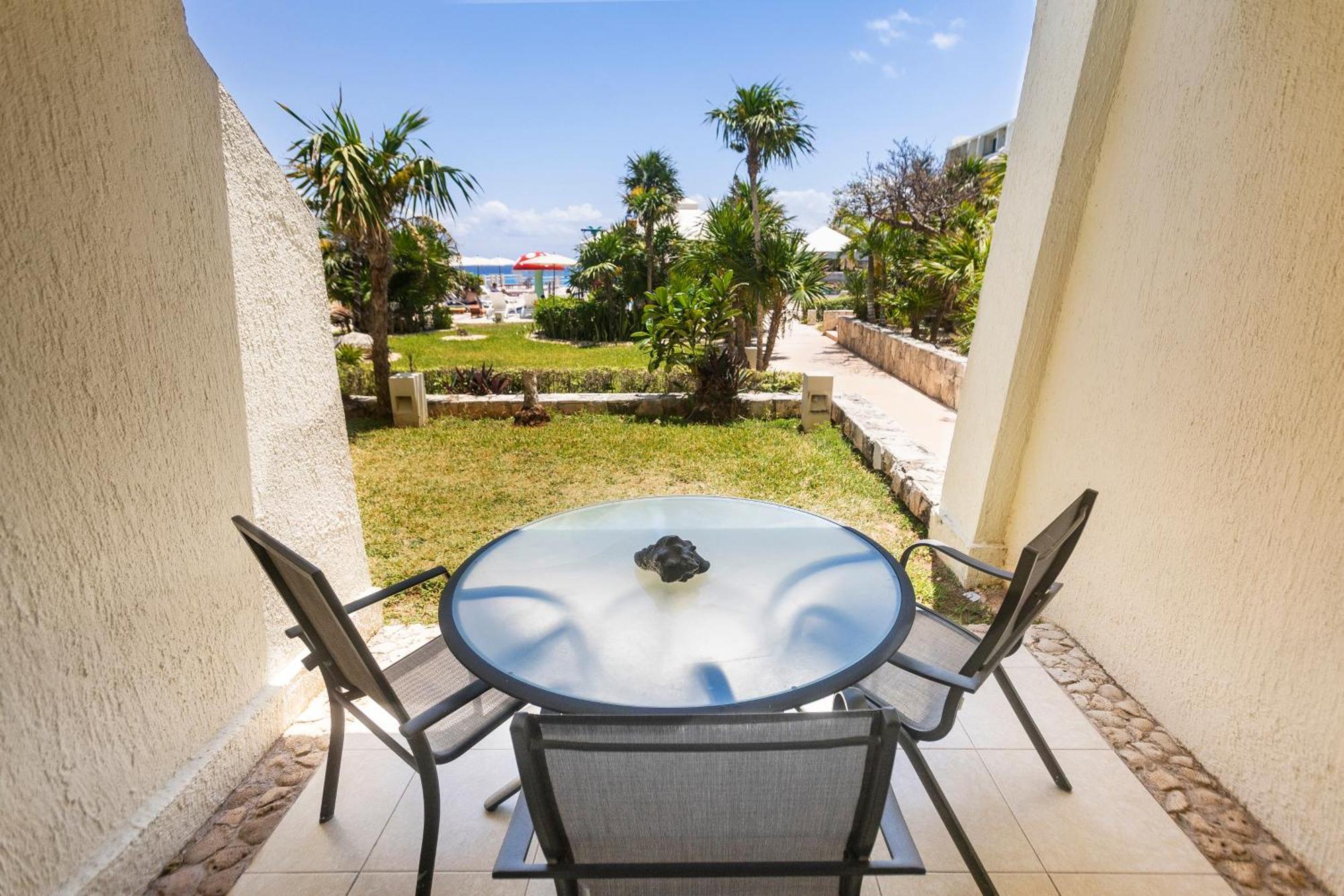 Garden Level With Partial Ocean View Zone Cancún
