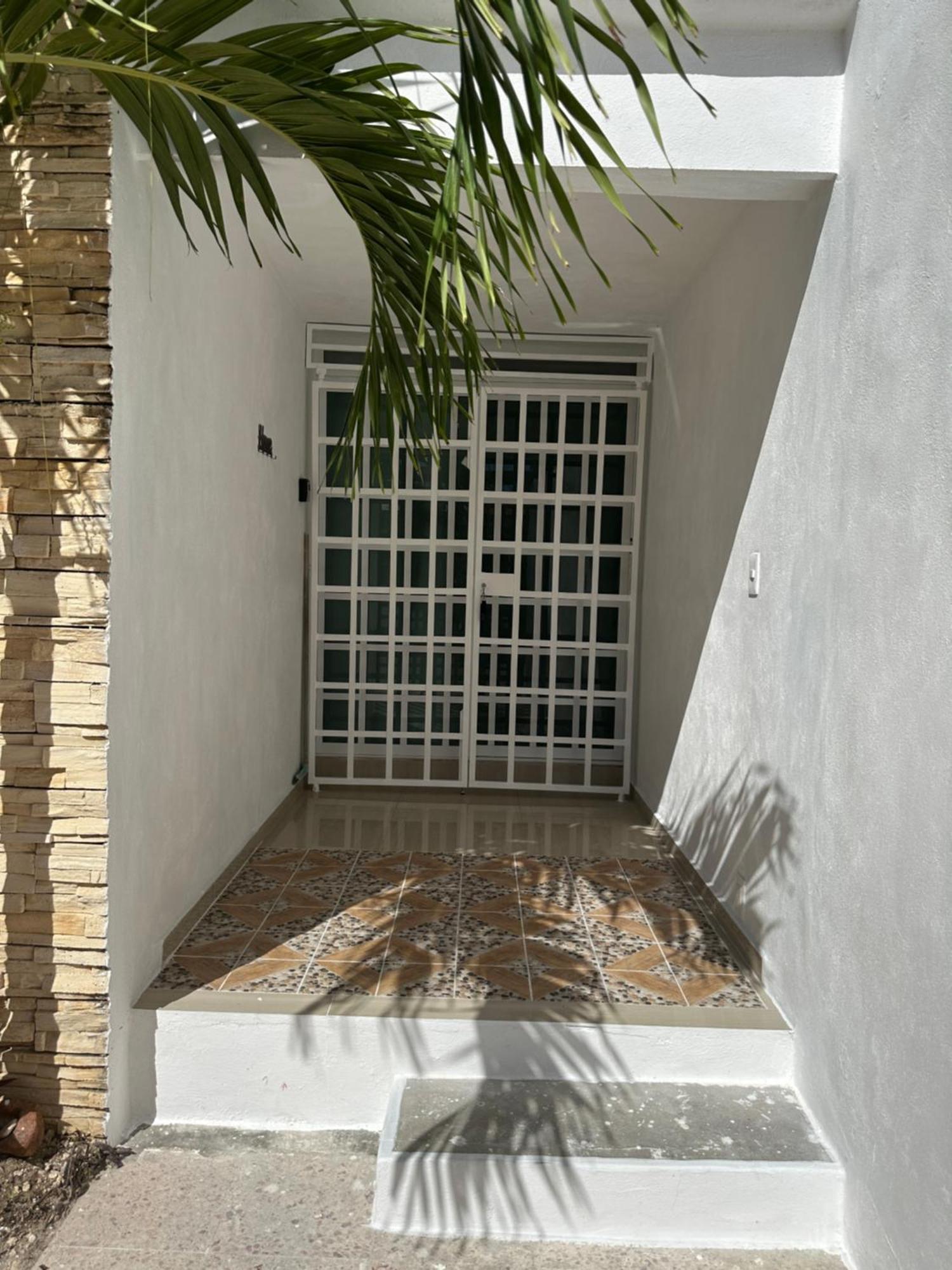 Apartamento Amplio Departamento En El Centro De Cancun, 2 Camas, Hasta 3 Personas, Cocina, Comedor *