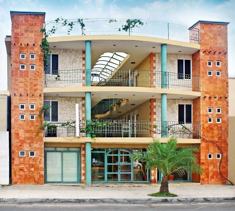 Dogtown Hotel