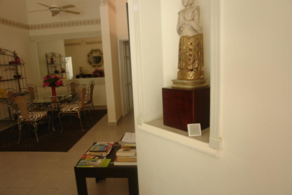Pensión Residencia Encantos Cancún
