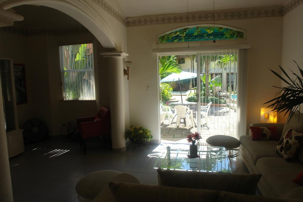 Pensión Residencia Encantos