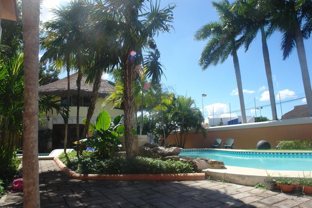 Pensión Residencia Encantos Cancún
