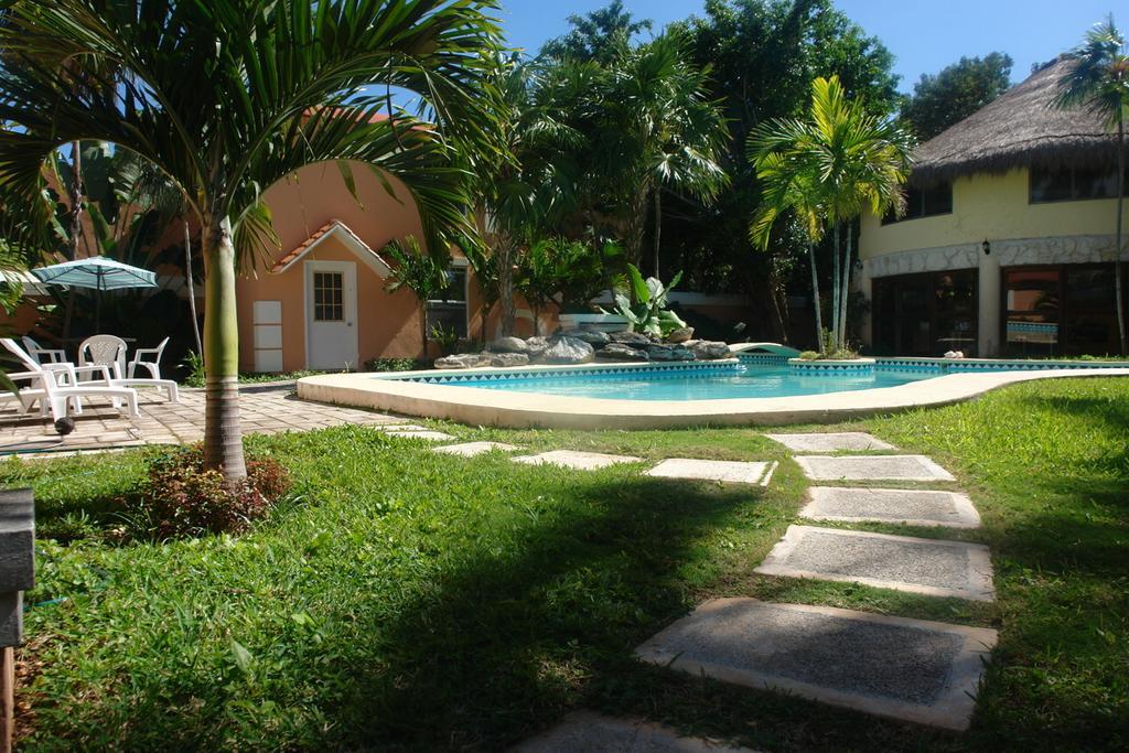 Pensión Residencia Encantos 2*
