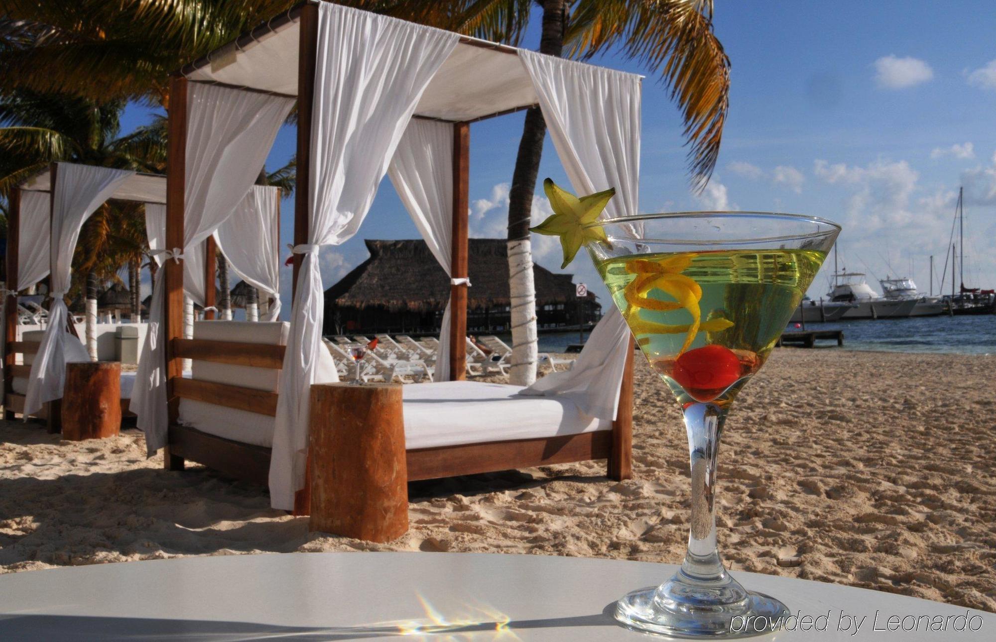 Ocean View Arenas Cancún