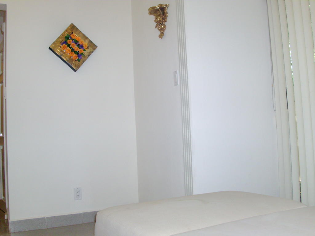 Pensión Residencia Encantos Cancún