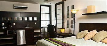 Apartahotel Art Deco Suites