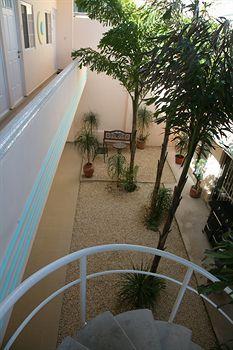 Apartahotel Art Deco Suites