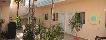 Apartahotel Art Deco Suites 2*