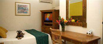Apartahotel Art Deco Suites