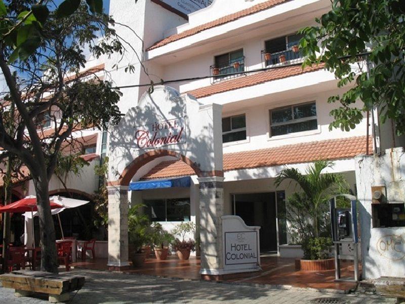 Colonial Hotel