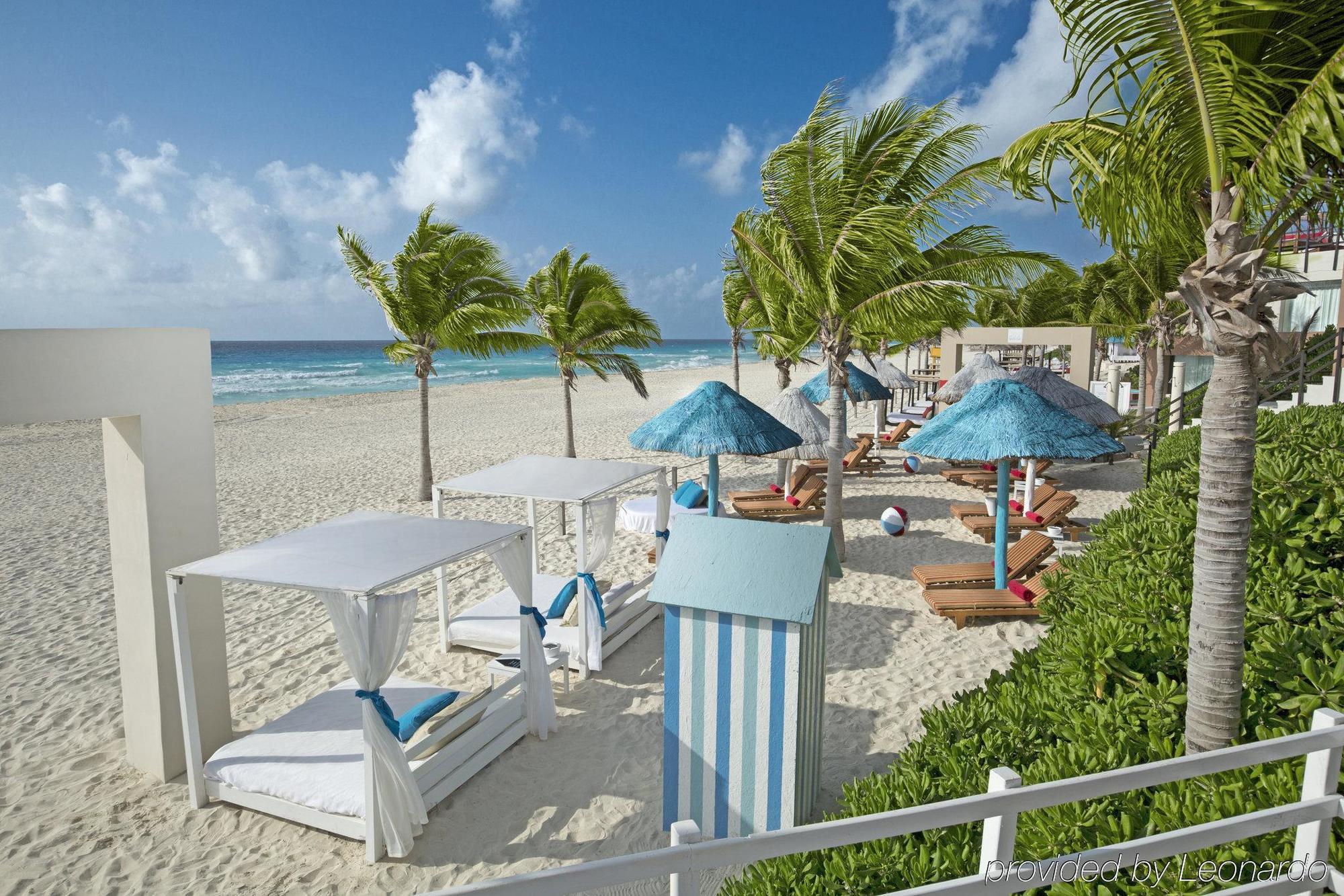 Oasis Lite Cancún