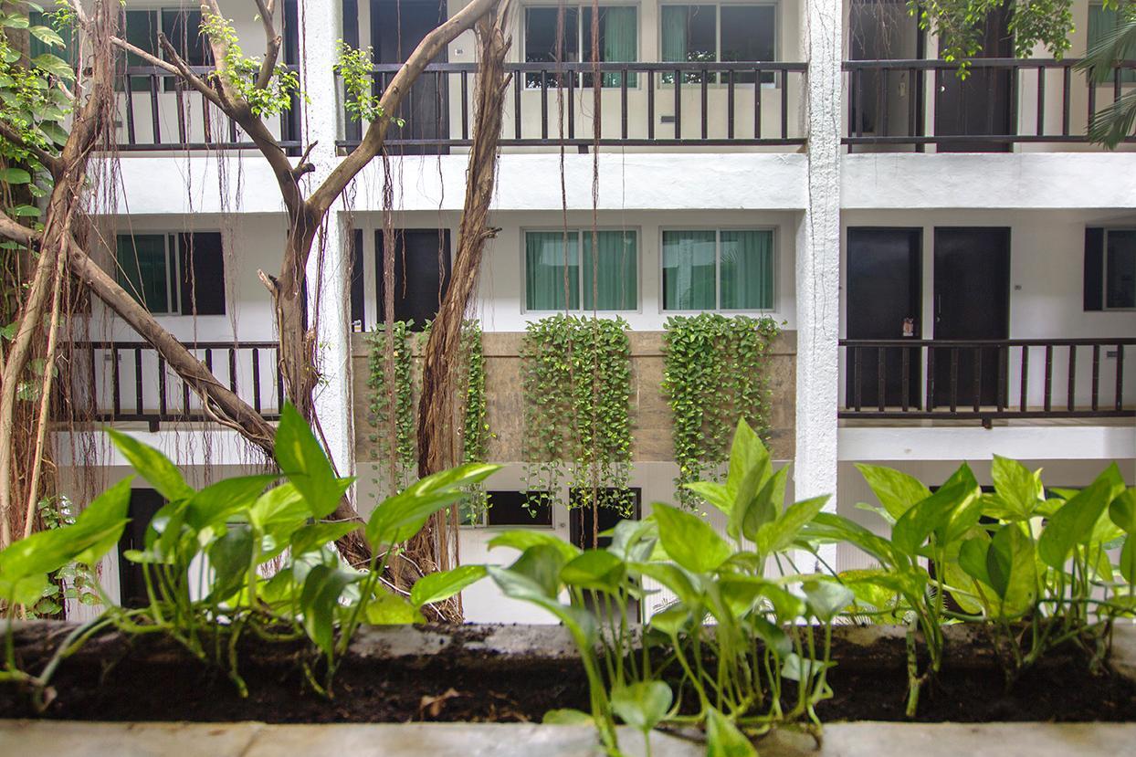 Hotel Grand Colonial