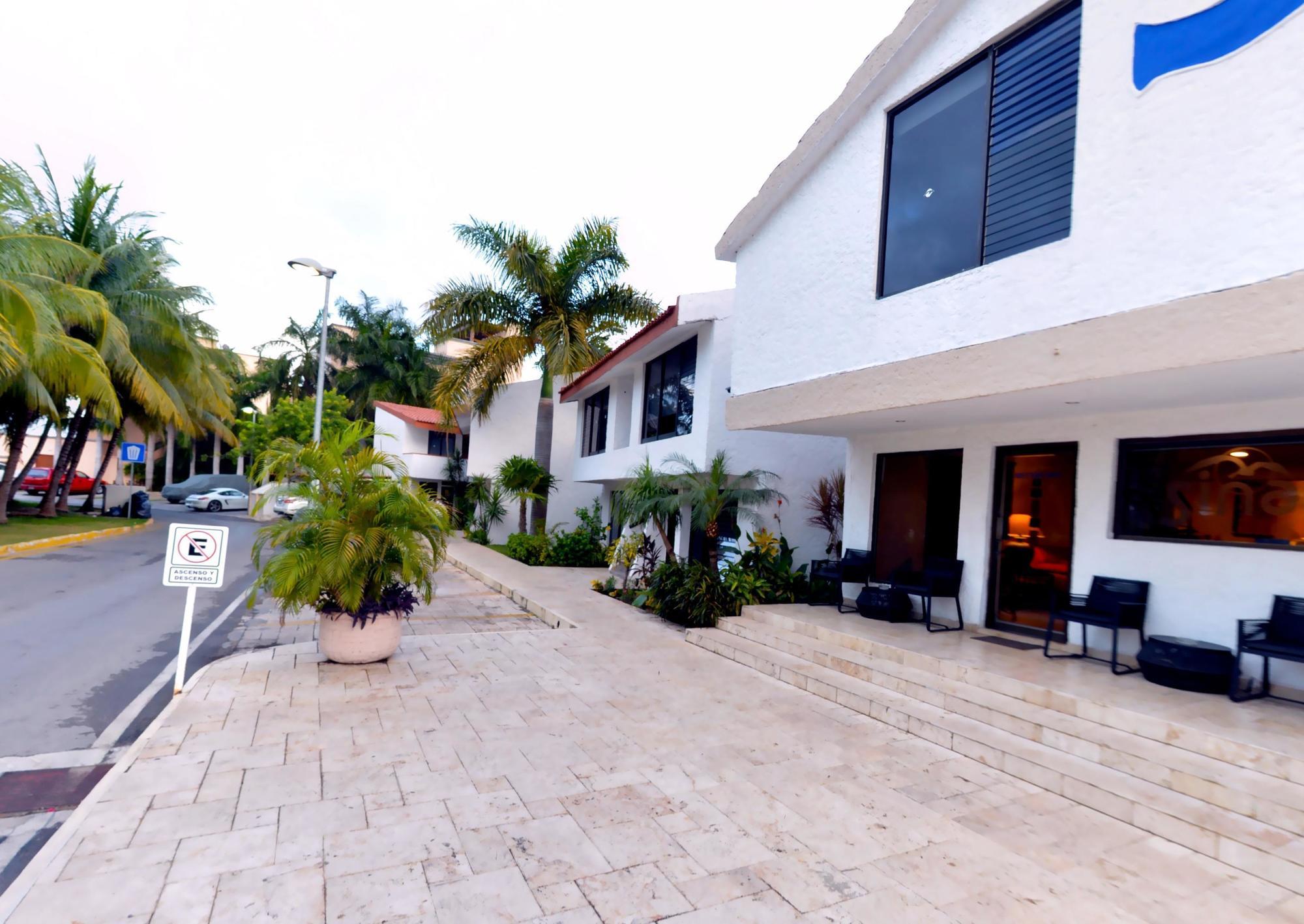 Hotel Sina - Solo Adultos