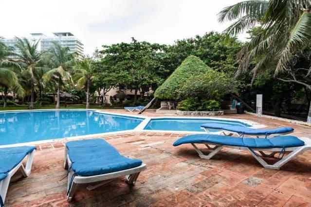 Mango Beach * Cancún