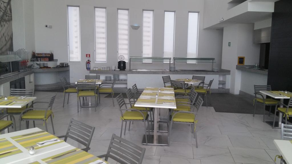 Krystal Urban Centro Hotel 4*