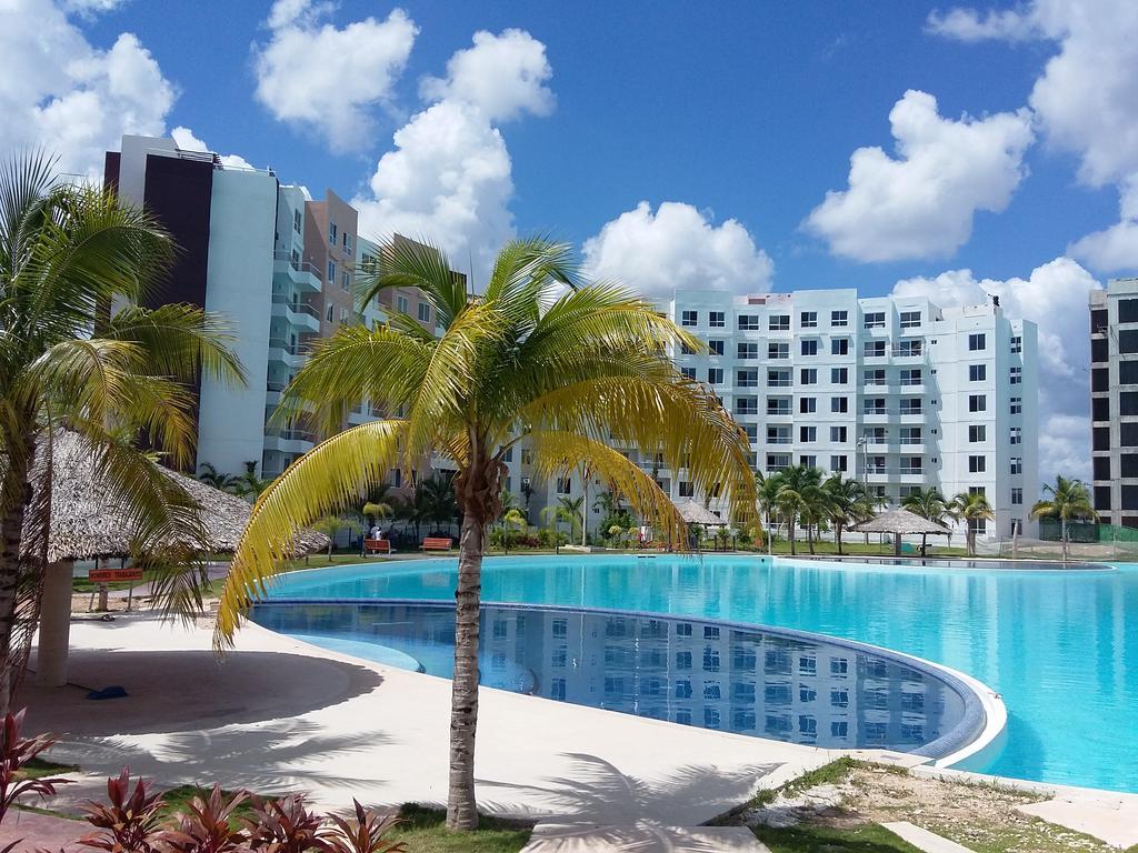 At Dreams Lagoon