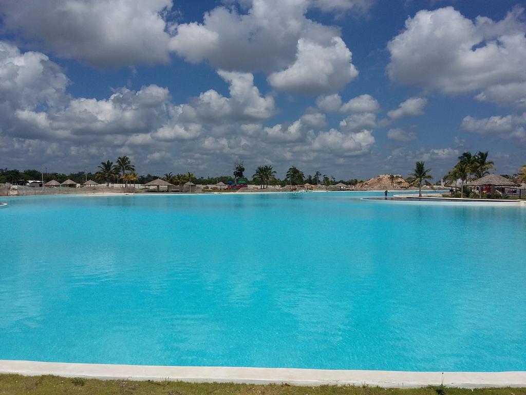 At Dreams Lagoon Cancún