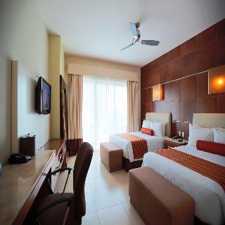 Krystal Urban Cancún&beach Club Hotel 3*