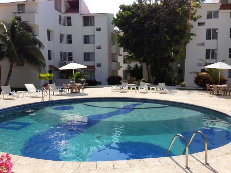 Aparthotel Gaviotas & 3*