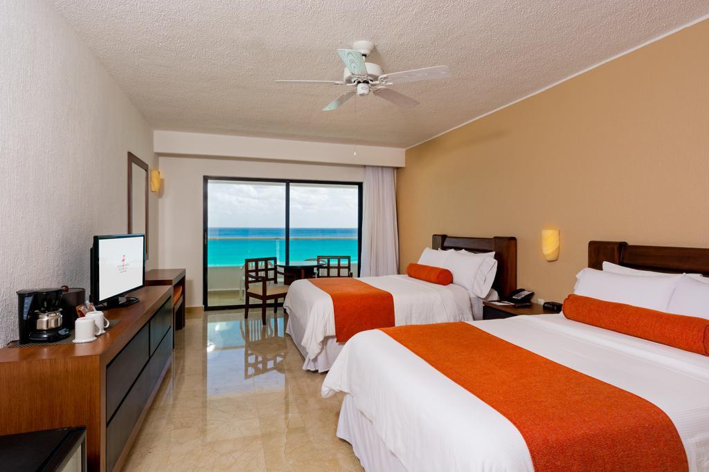Flamingo Hotel