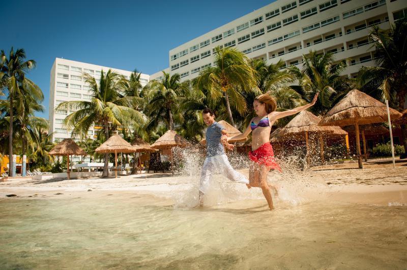 Dreams Sands & (adults Only) Resort Cancún
