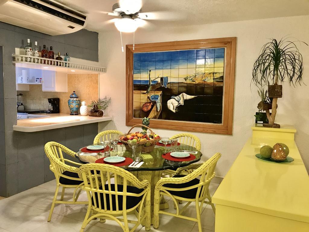 Eight Bedroom Beach House Villa *