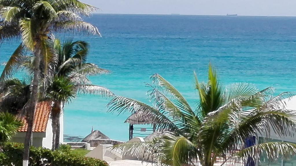 Super Cheap Zone Cancún