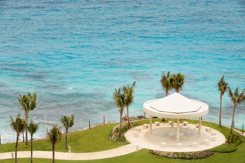 Resort Turquoize At Hyatt Ziva (adults Only)
