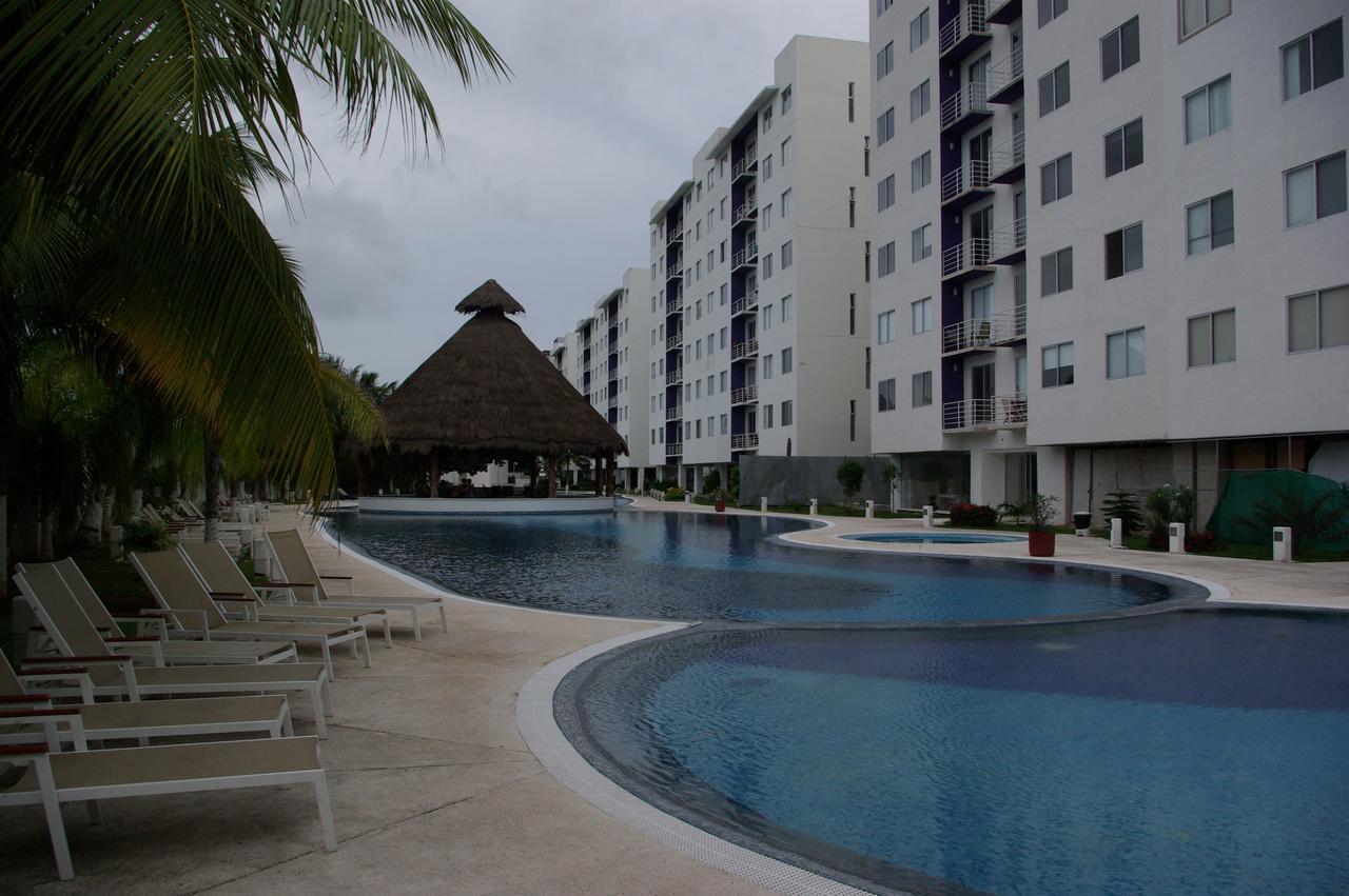 En Yikal * Cancún