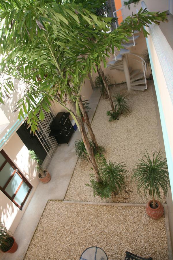 Apartahotel Art Deco Suites 2*