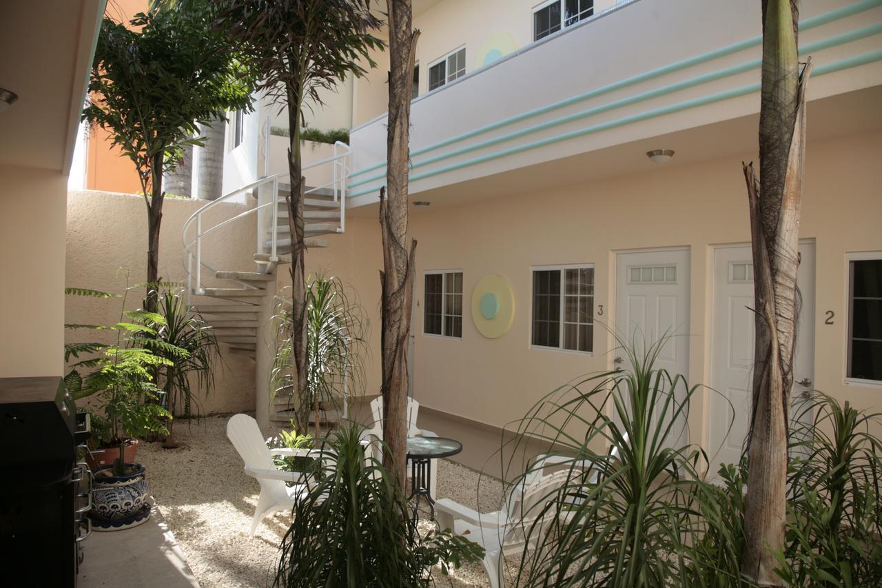 Apartahotel Art Deco Suites