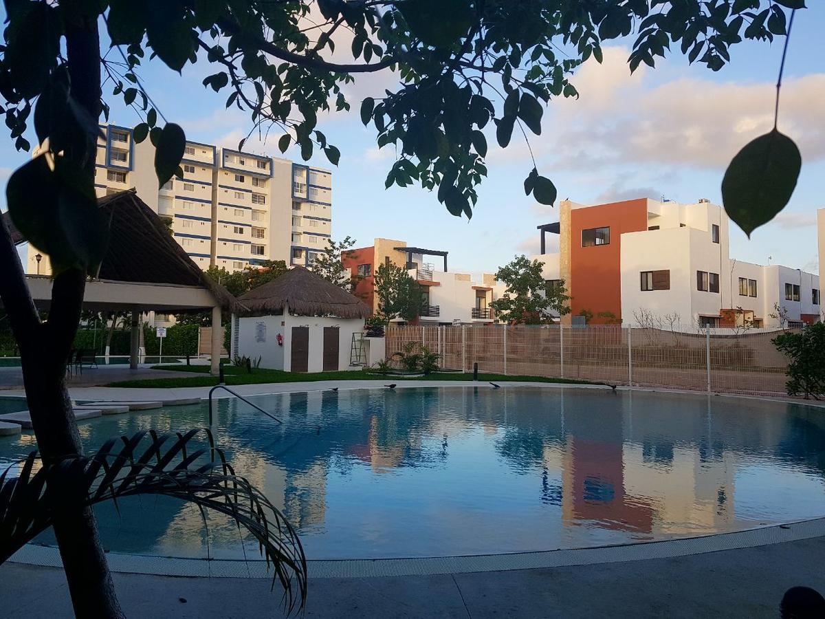 Liverte * Cancún